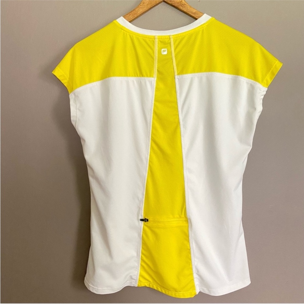 Fabletics 2 Bundle Tops Size Small - image 8